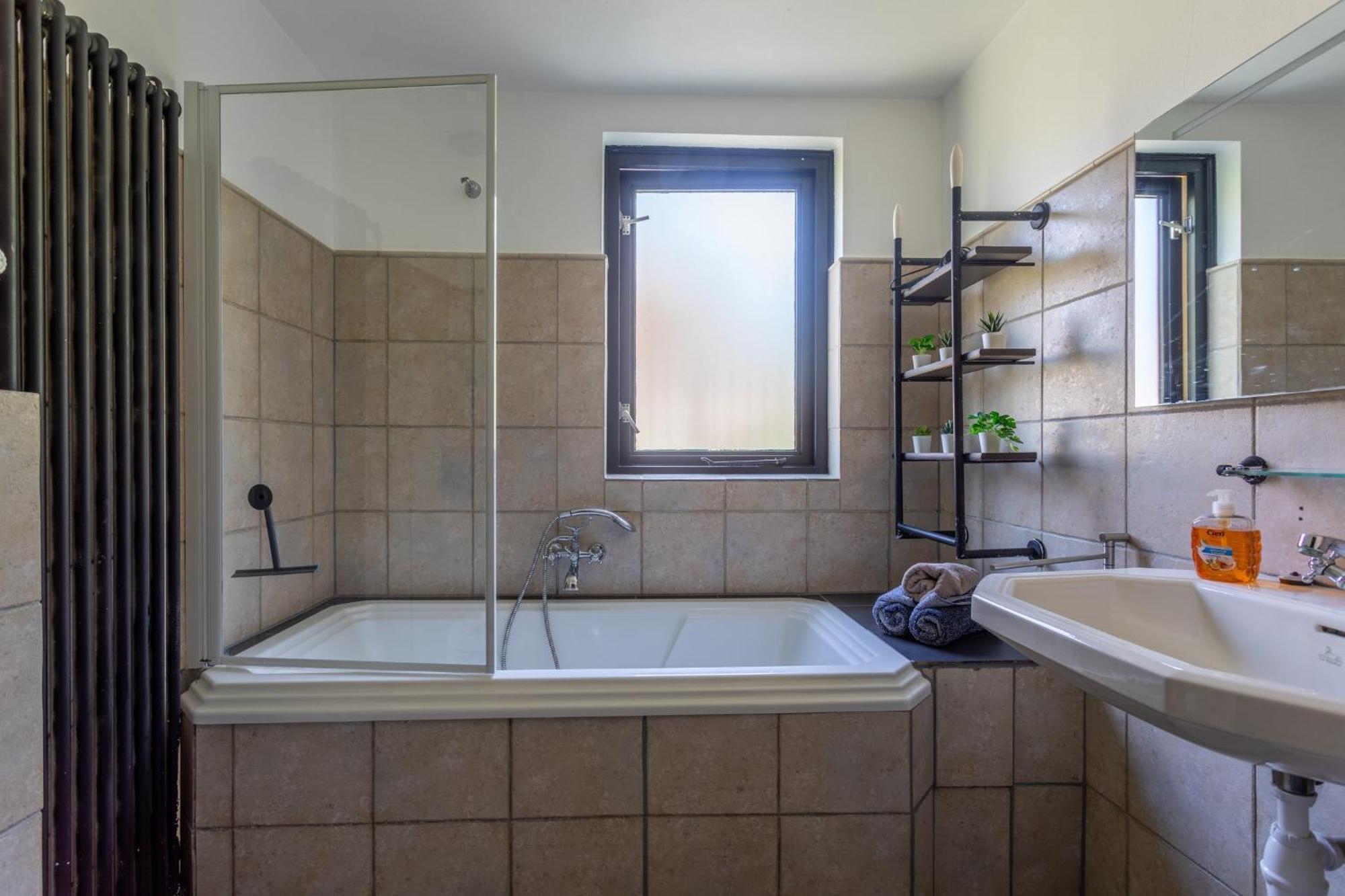 La Casa Pacha Mama Sauna En Hottub Ewijk Exterior foto